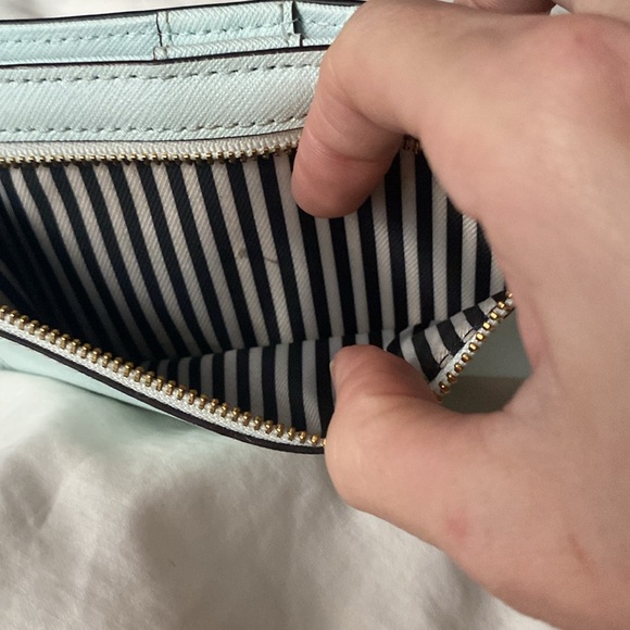 SOLD OUT KATE SPADE
Jackson Street Stacy Wallet In Misty Mist
$128 - Picture 9 of 15